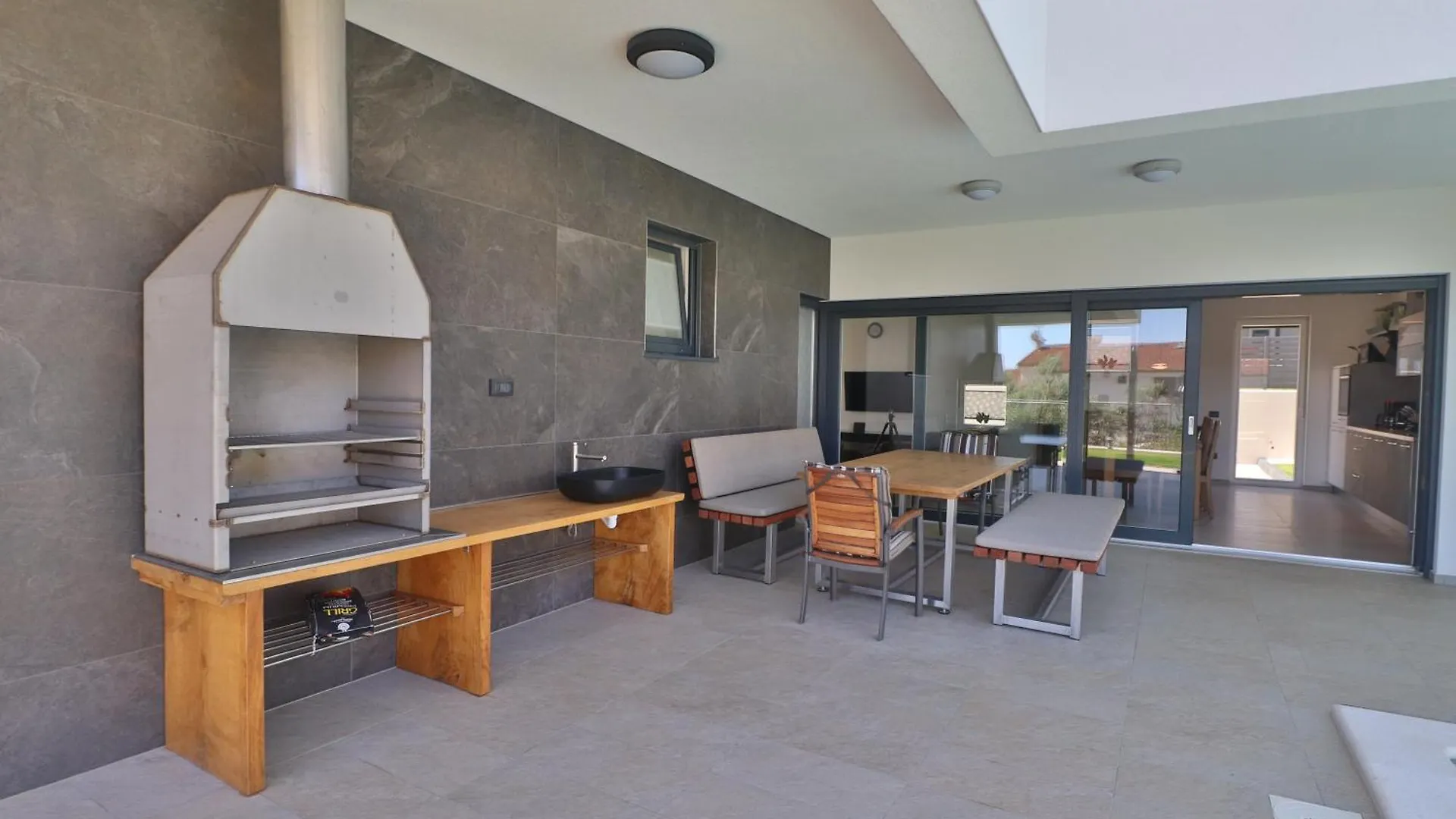 פרמנטורה Villa Anna